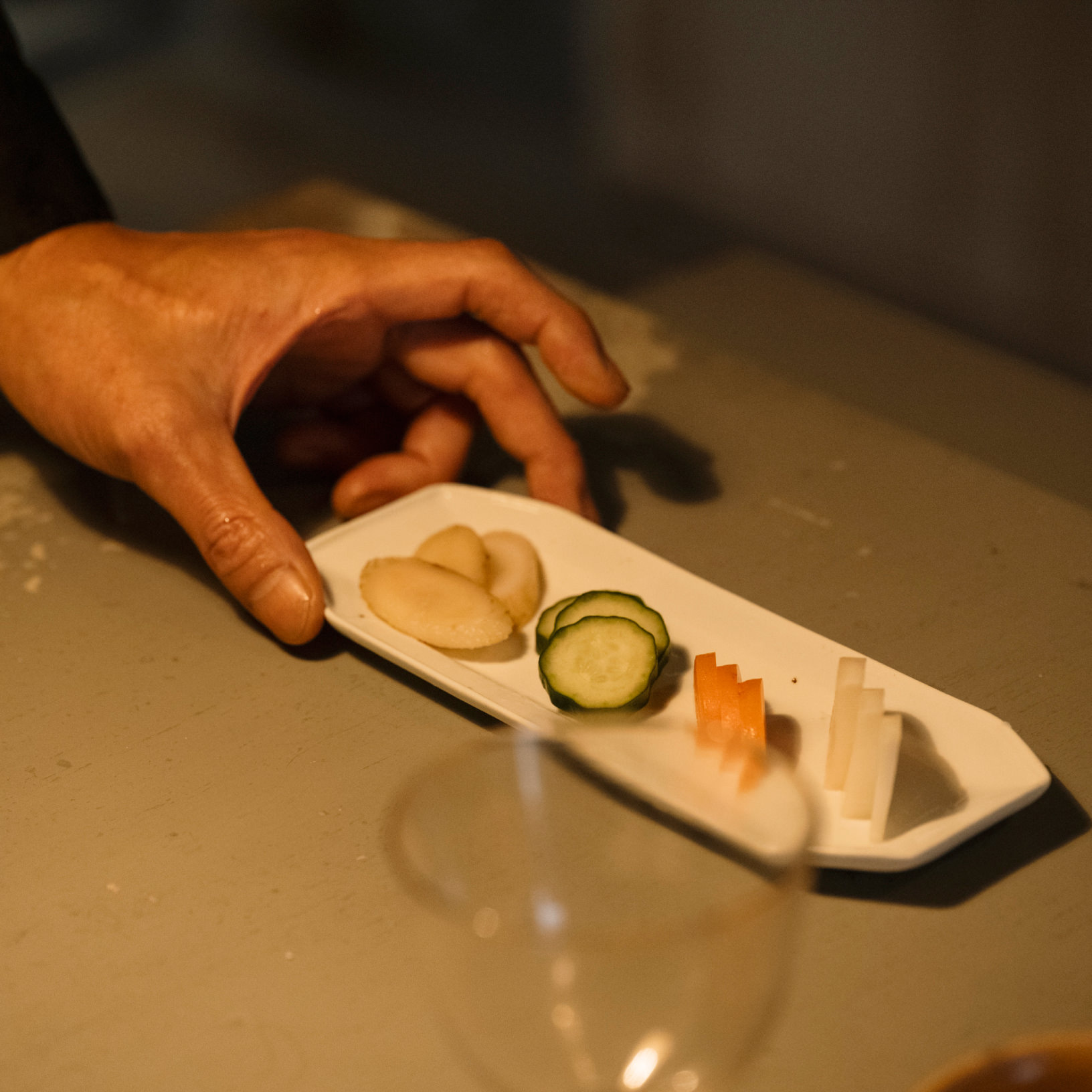 「生活のサイズに寄り添う器」